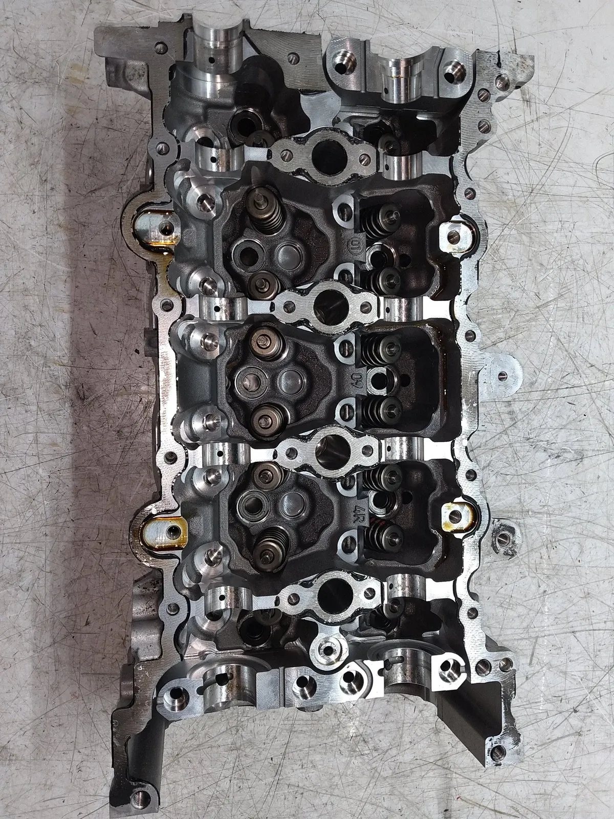 Mercedes-Benz A (W176) Engine parts Cylinder head — MERCEDES-BENZ A-CLASS (W176) (2...