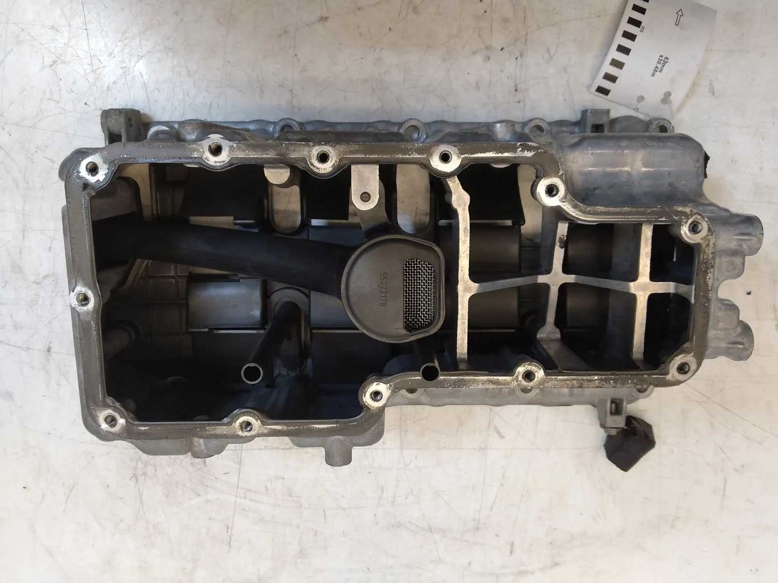 Jeep Wrangler (JK) Engine parts Upper oil sump section — JEEP WRANGLER III (JK)...