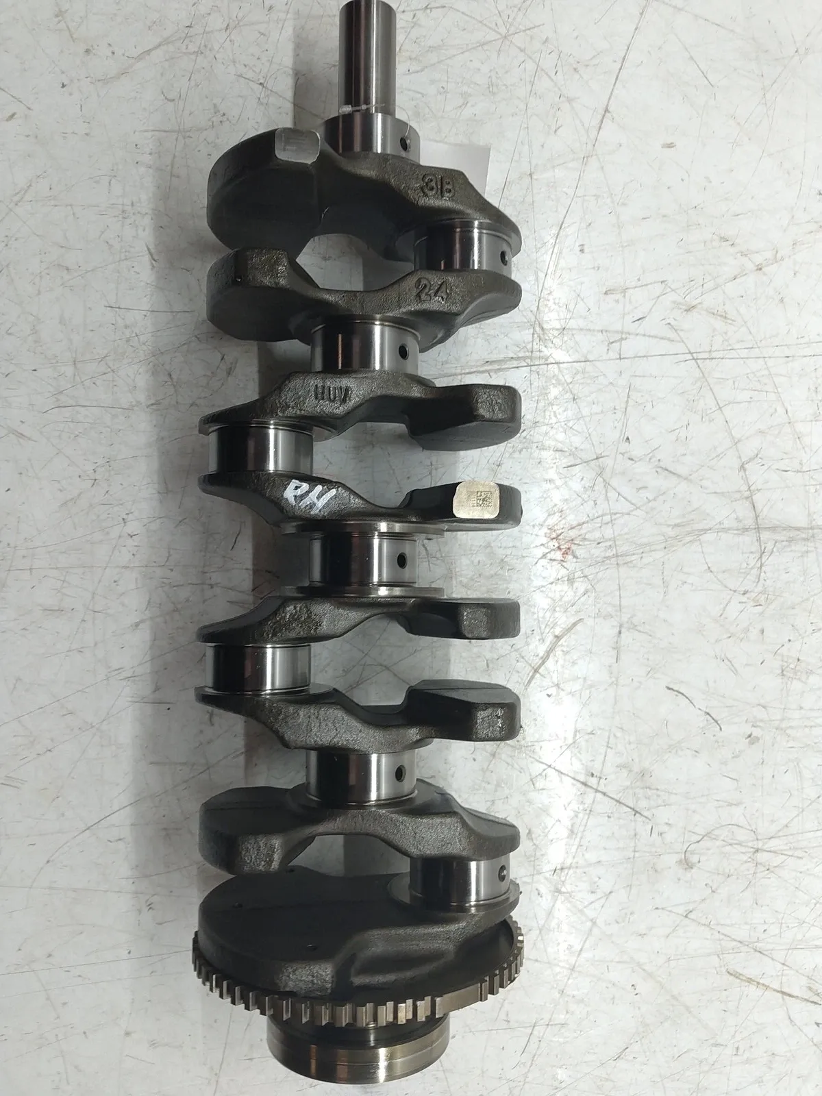 Hyundai Santa Fe Engine parts Crankshaft — HYUNDAI SANTA FE (DM) (2012-2018)
...