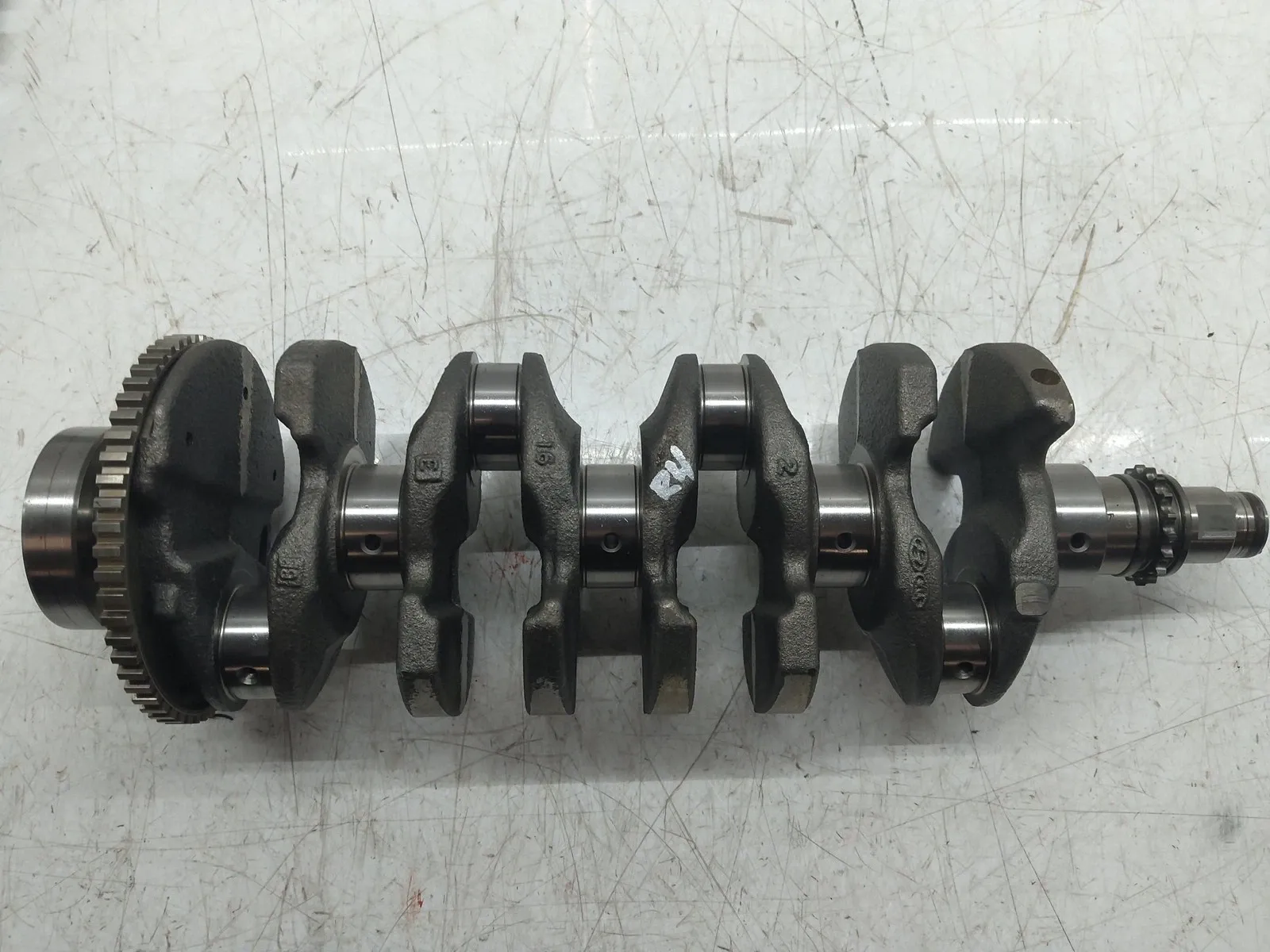 Hyundai Tucson Engine parts Crankshaft — HYUNDAI TUCSON / IX35 III (TL) (20...
