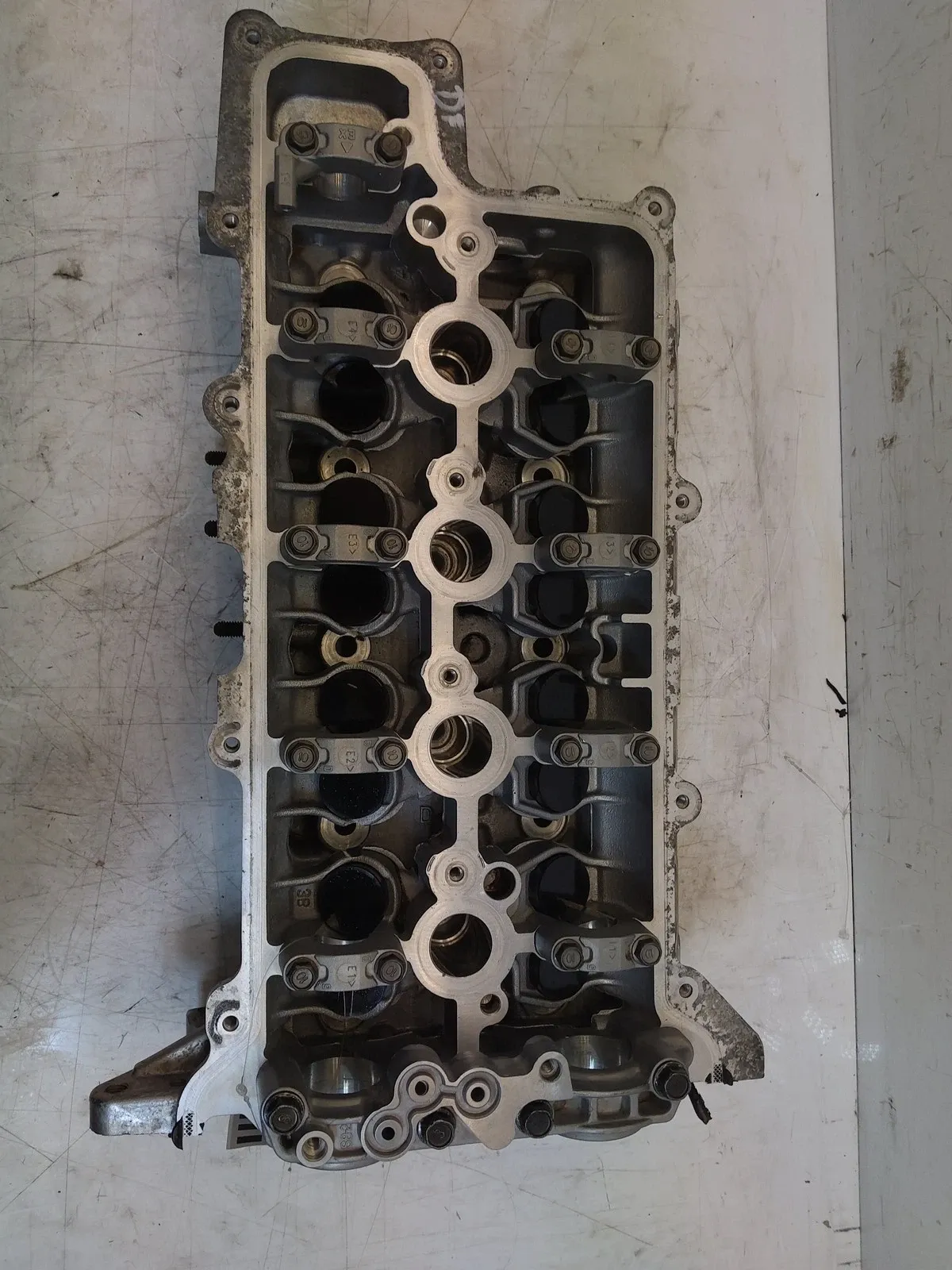 Kia ceed (JD) Engine parts Cylinder head — KIA CEED — B3G0517 A2G0617

Par...
