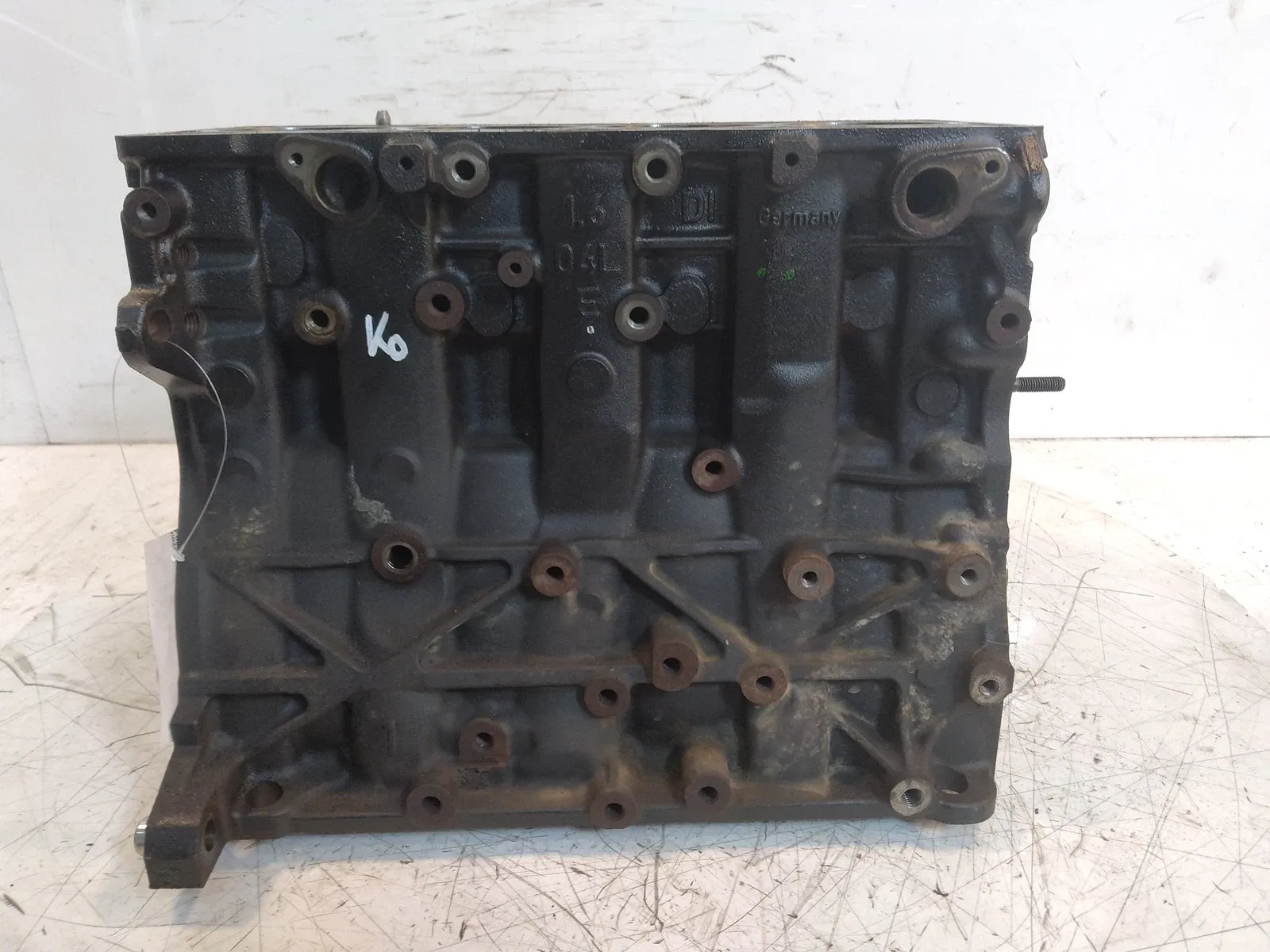 Skoda Octavia Other parts Short engine — SKODA OCTAVIA III (5E) (2012-201...