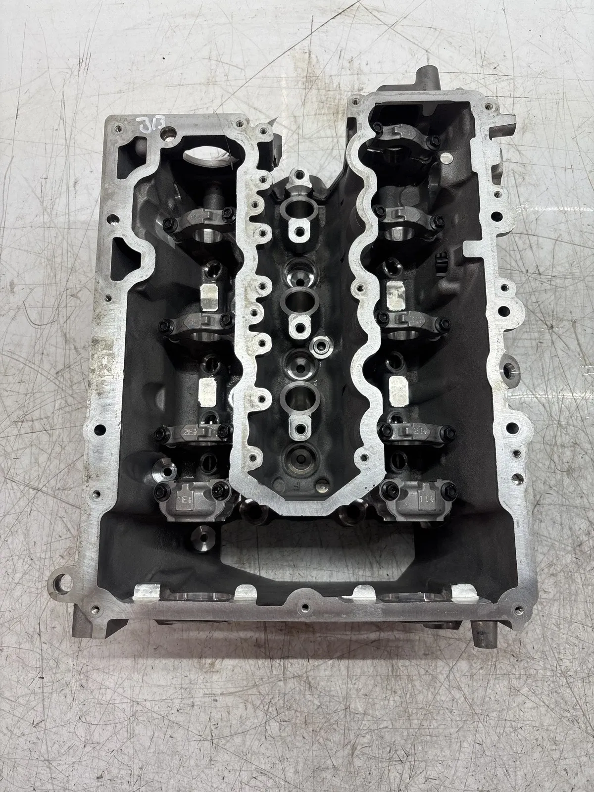 Chevrolet Trax Engine parts Cylinder head — CHEVROLET TRAX — 55512233

Part...