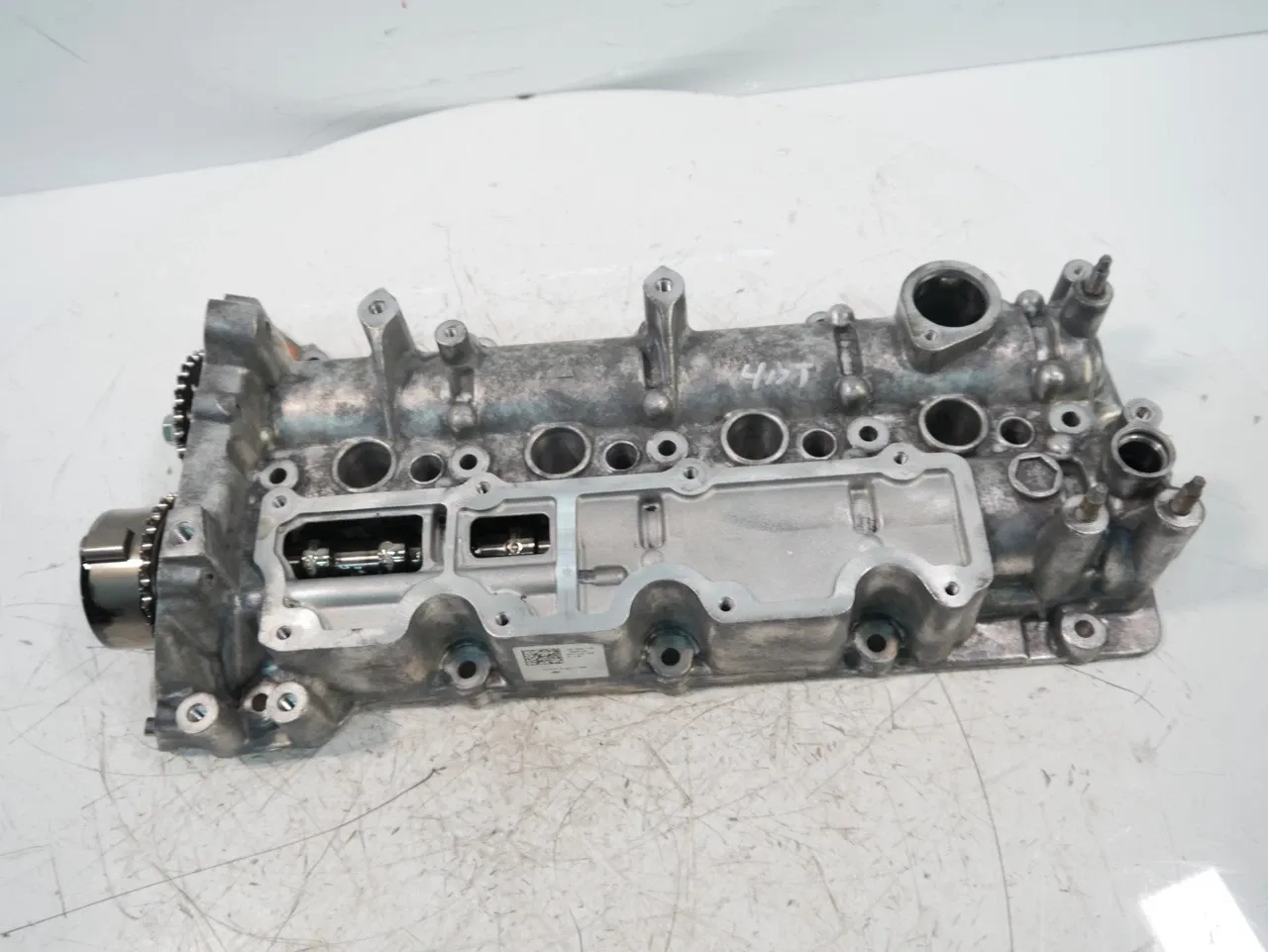 Land Rover Discovery Engine parts Valve cover with camshafts — LAND ROVER DISCOVE...