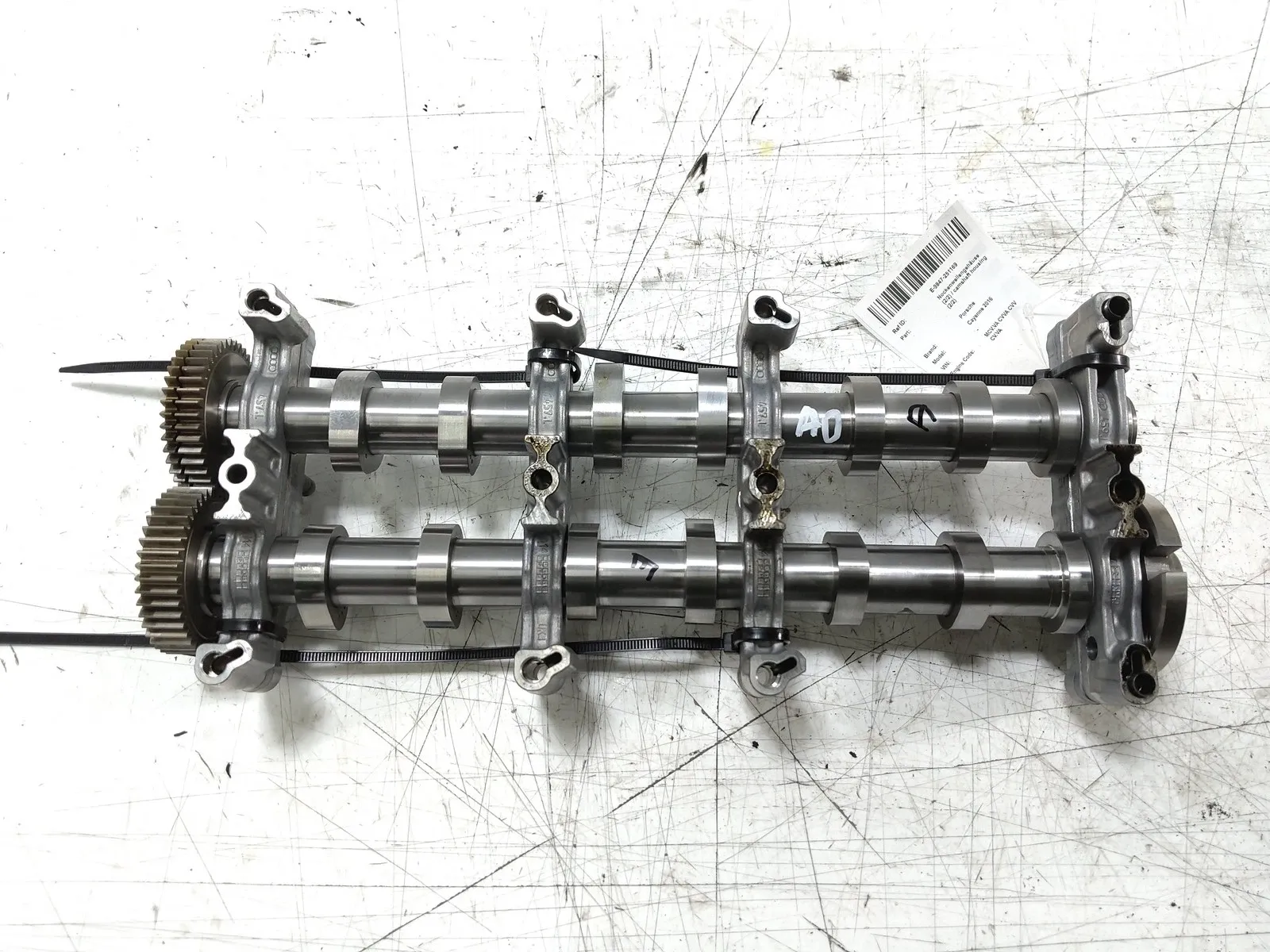 Porsche Cayenne Engine parts Camshaft housing — PORSCHE CAYENNE II (2010-201...