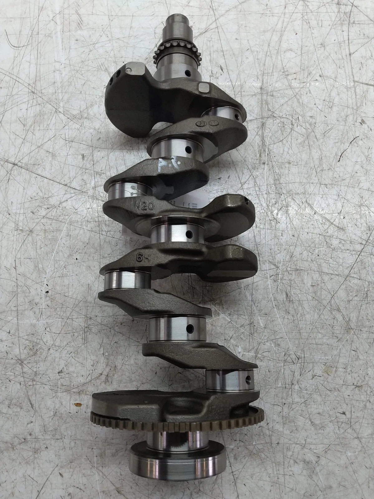 Hyundai ix35 Engine parts Crankshaft — HYUNDAI TUCSON / IX35 (EL, ELH, LM...