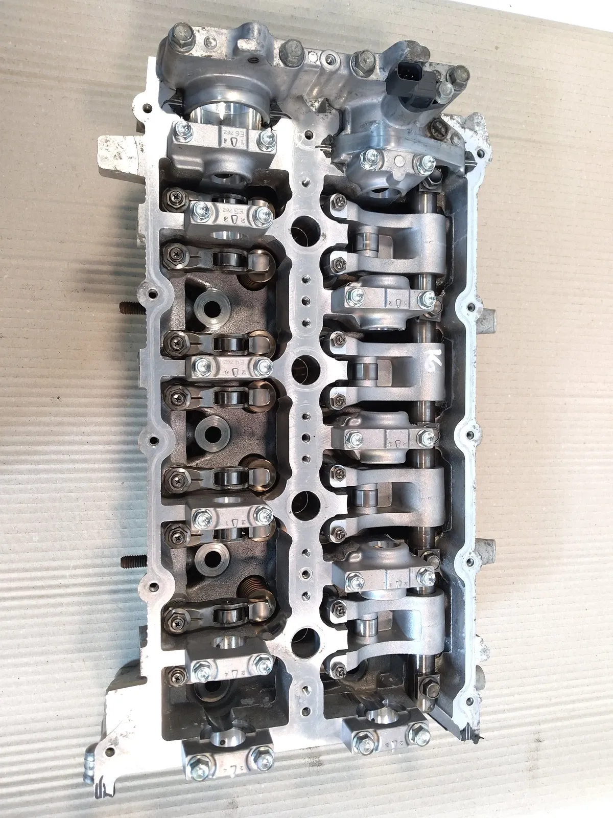 Mitsubishi Outlander Engine parts Cylinder head — MITSUBISHI OUTLANDER II (CW, ZG...