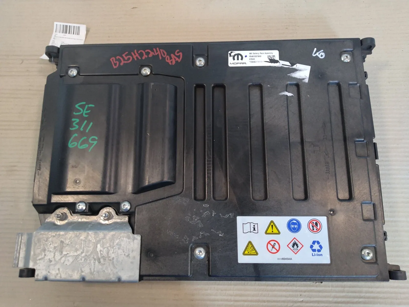 Dodge Ram Electrical parts Battery — DODGE RAM 1500 EXTENDED CAB PICKUP (2...