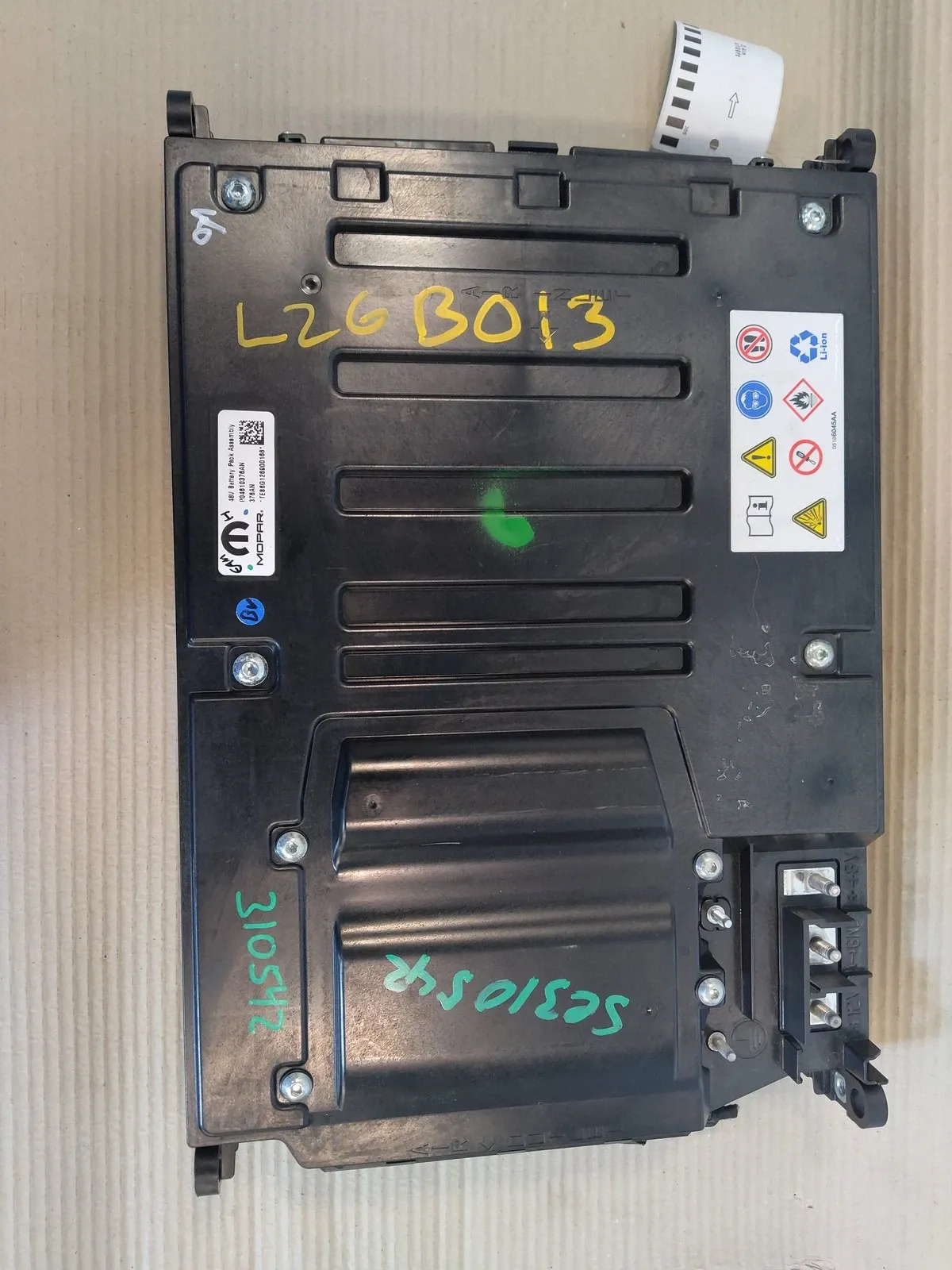 Dodge Ram Electrical parts Battery — DODGE RAM 1500 CREW CAB PICKUP — P046...