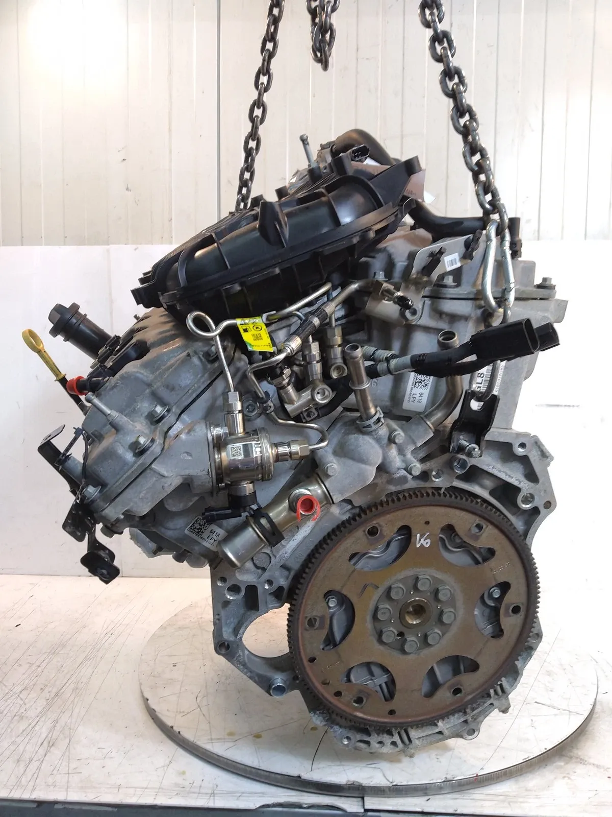 Chevrolet Traverse  Engine Engine — CHEVROLET TRAVERSE — LFY

Generation: ...