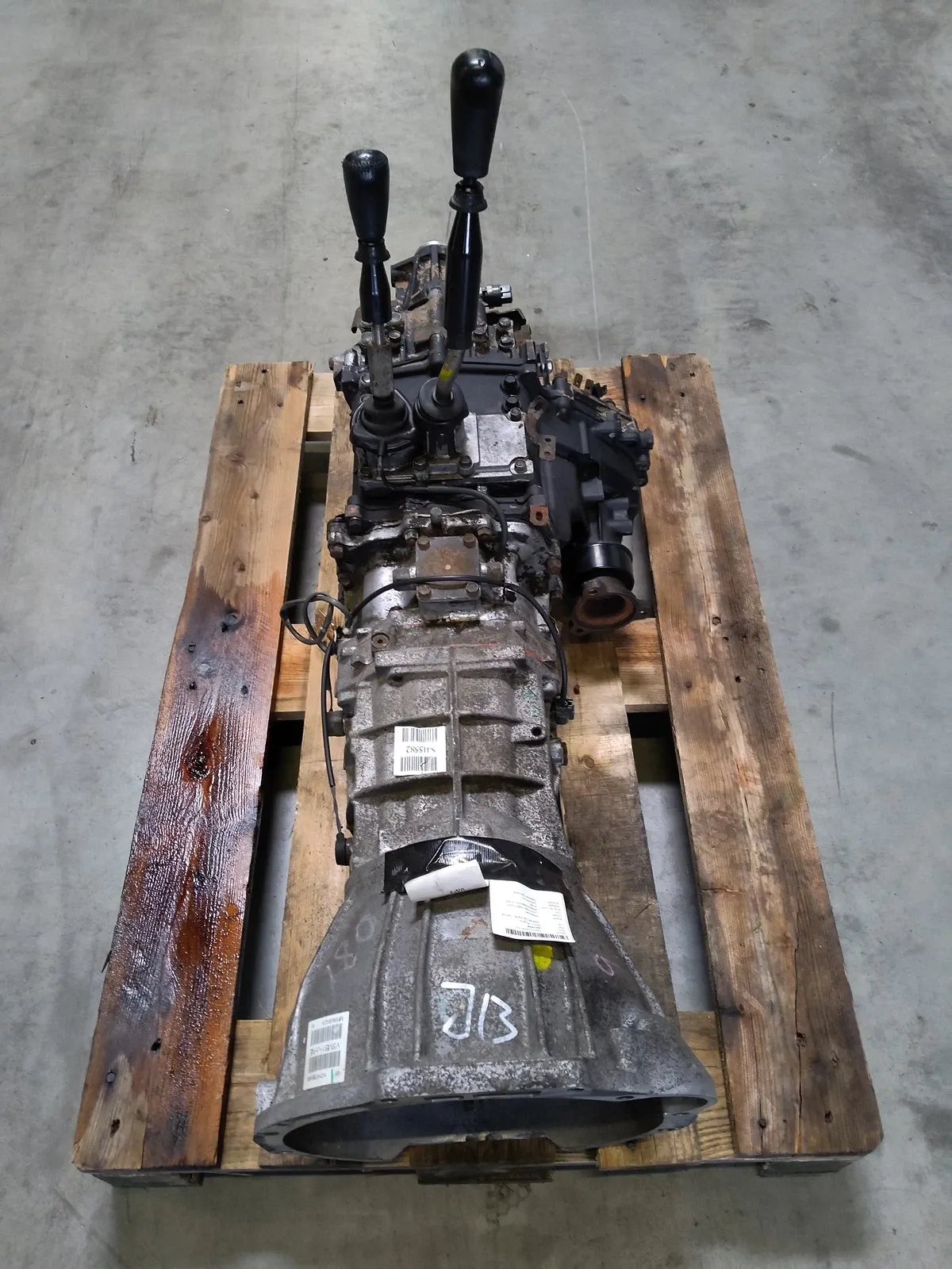 Mitsubishi L200 Gearbox Manual gearbox — MITSUBISHI L200 TRITON KB4T (2...
