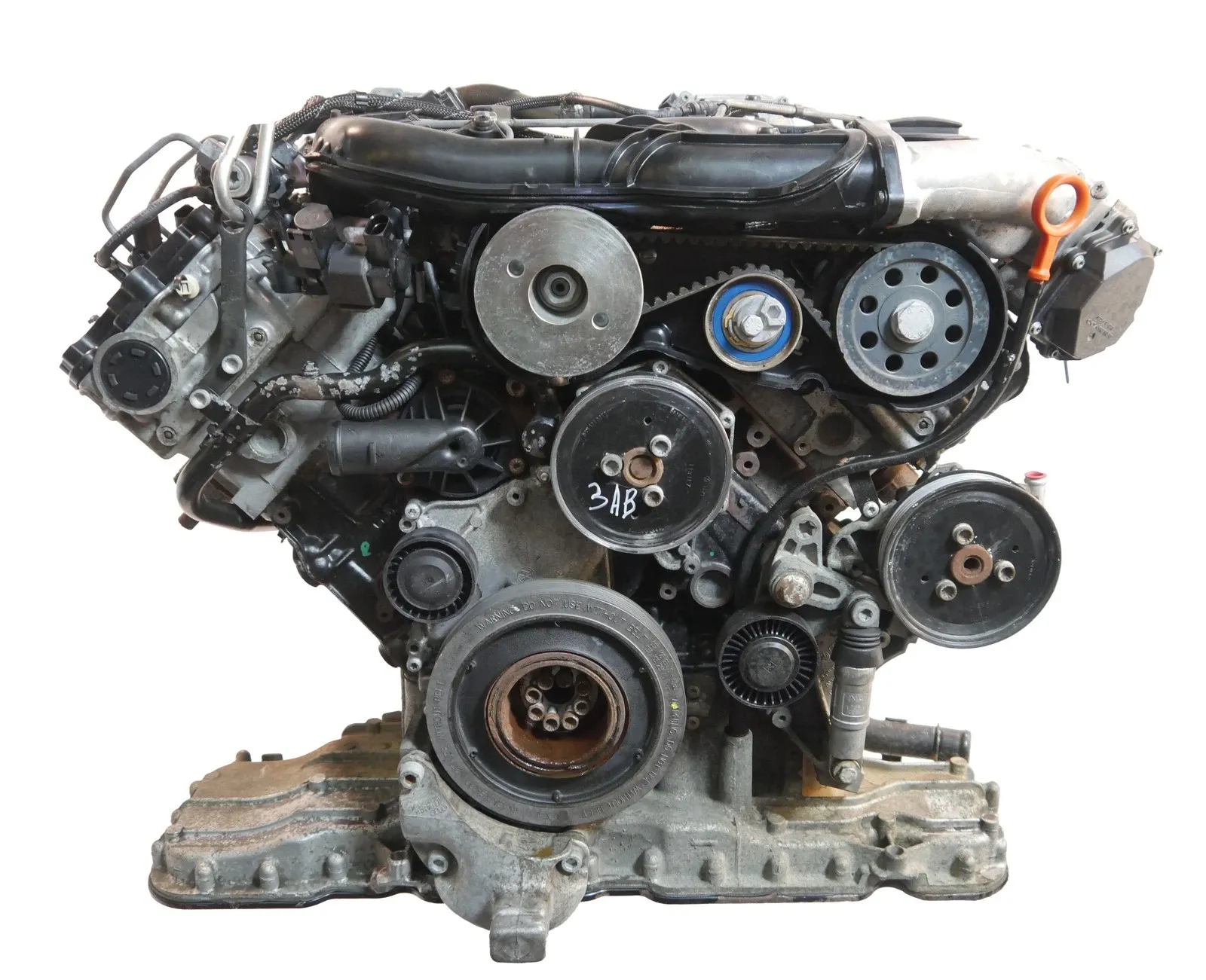 Audi A4 (B7) Engine Engine — AUDI A4 B7 A6 C6 (2004-2008) — 0591000...