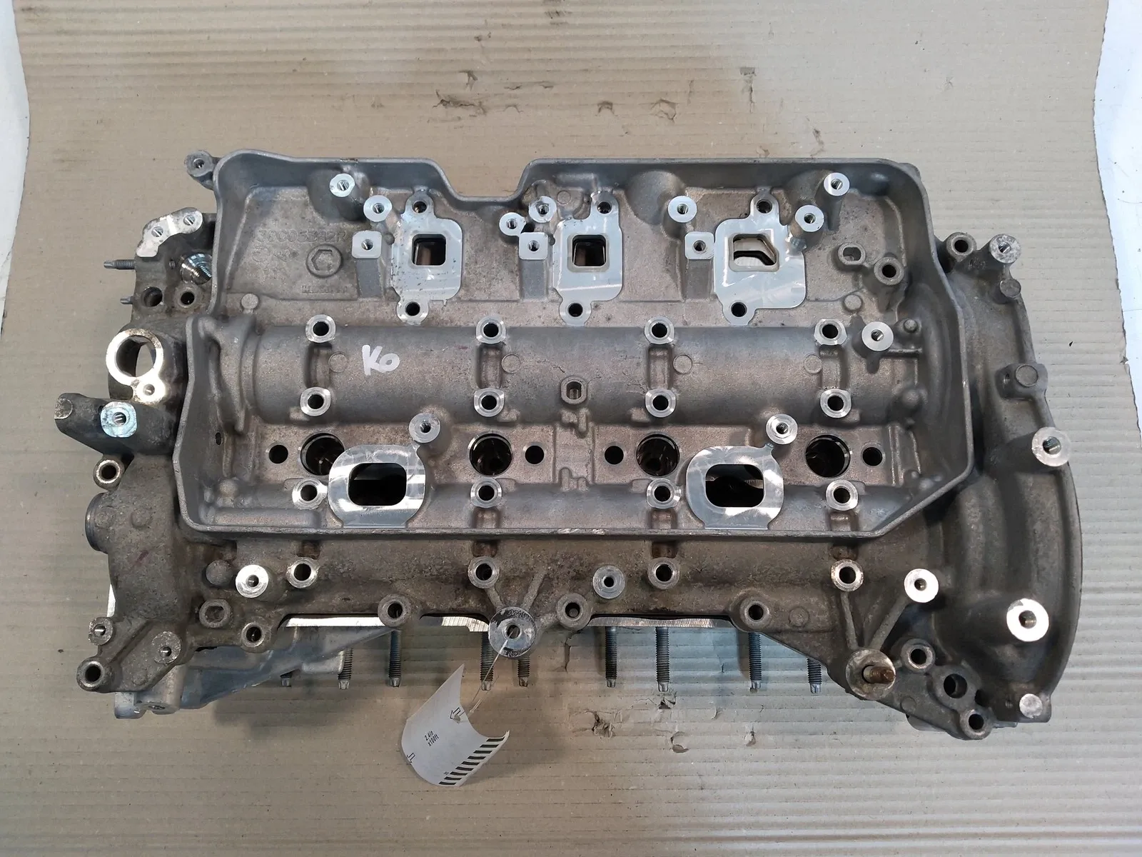 Nissan NV300 / Primastar Engine parts Cylinder head — NISSAN PRIMASTAR — 110423928R

...