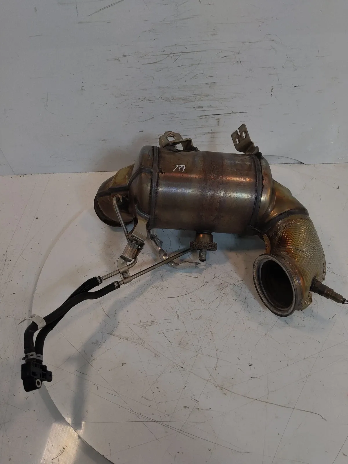 Mercedes-Benz CLA (C118) Exhaust System Catalytic Converter — MERCEDES-BENZ CLA COUPE (...
