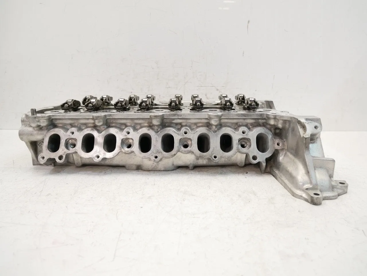 Land Rover Range Rover Evoque Engine parts Cylinder head — LAND ROVER EVOQUE I (L538) (201...
