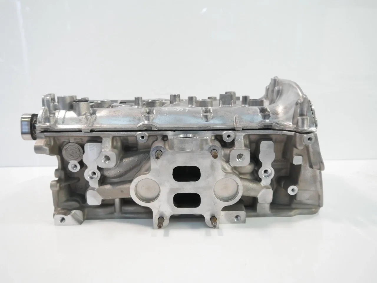 Audi A1 (GB) Engine parts Cylinder head — AUDI SEAT SKODA VW A1 A3 ATECA ...