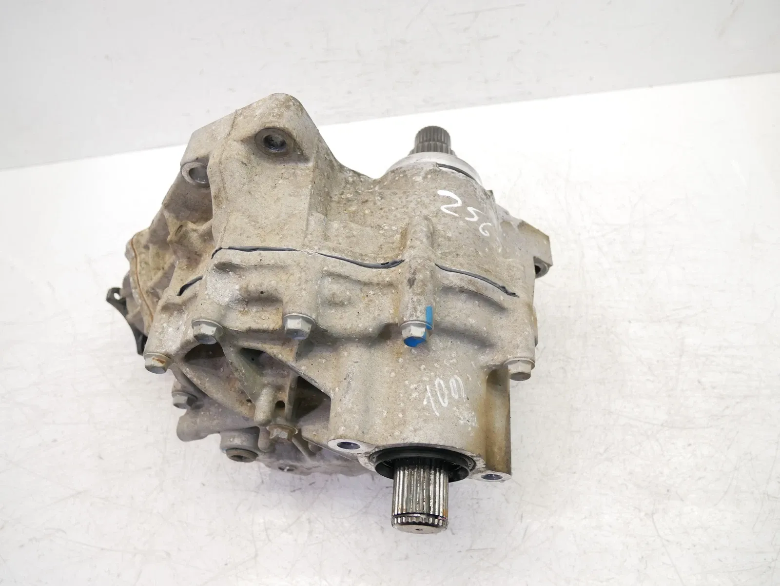 Suzuki Grand Vitara Other parts Differential — SUZUKI VITARA LY (2015-PRESENT)
...
