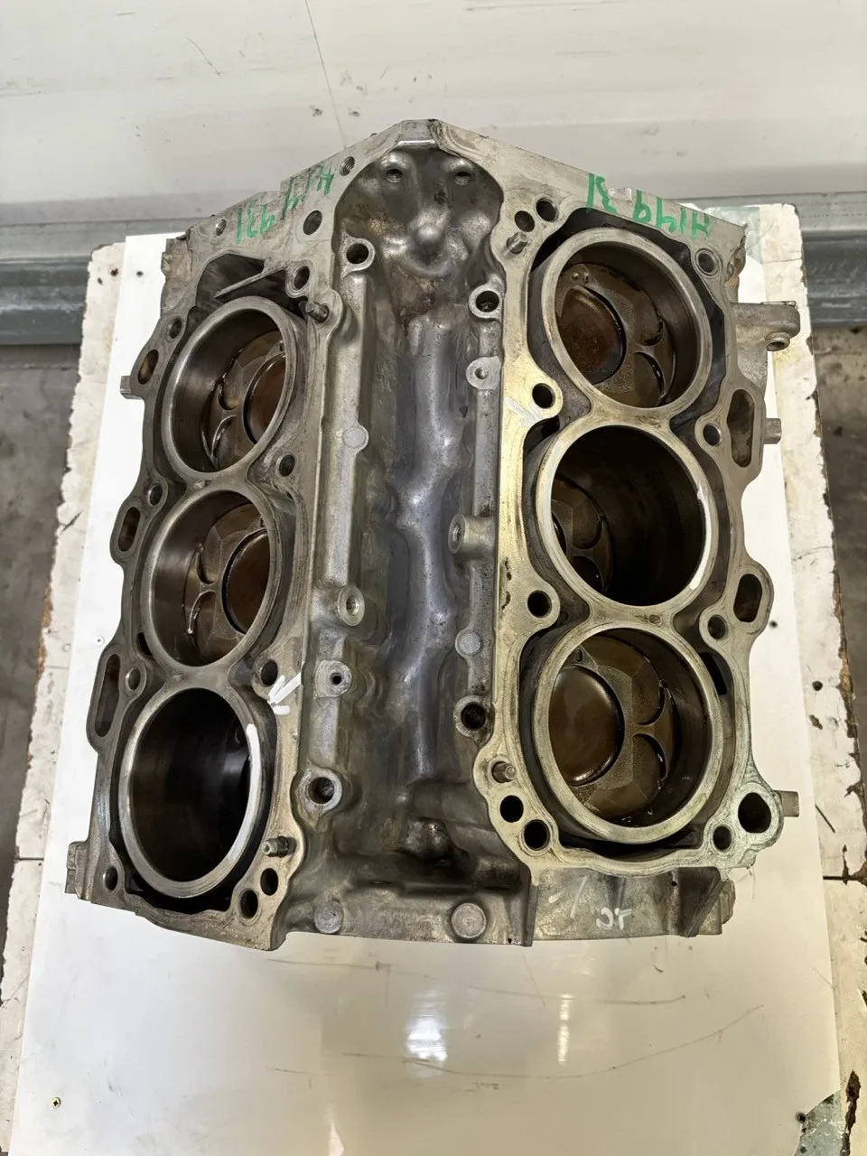 Toyota Highlander (XU50) Other parts Short engine — TOYOTA HIGHLANDER (2009-PRESENT)...