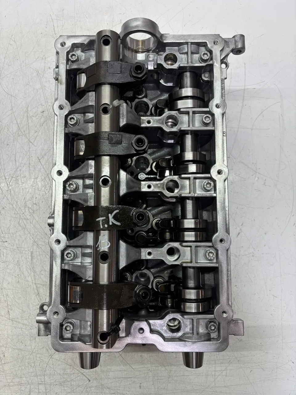 Mitsubishi Outlander Engine parts Cylinder head — MITSUBISHI OUTLANDER II (CW, ZG...