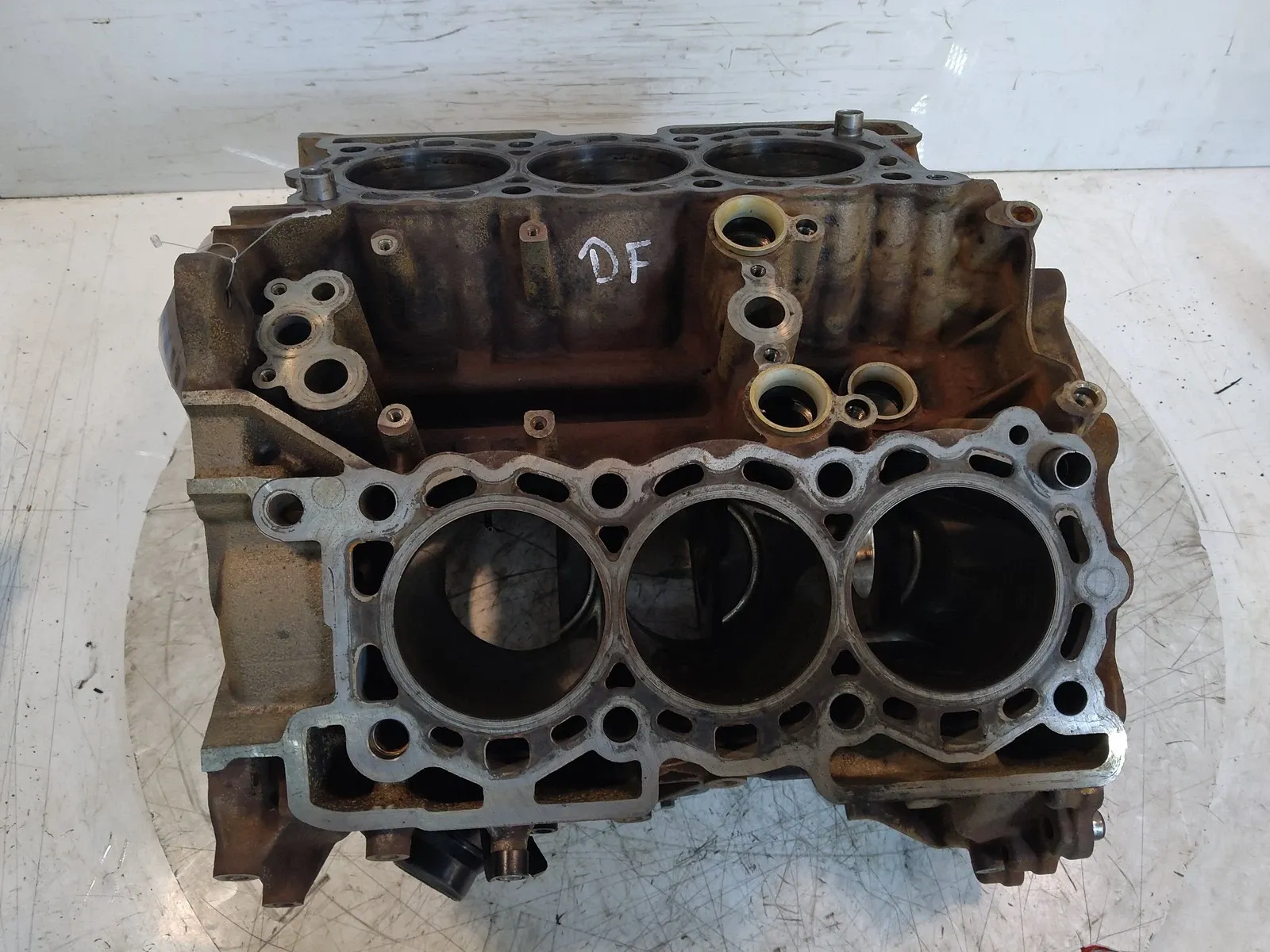 Land Rover Discovery Engine parts Engine Block — LAND ROVER DISCOVERY IV (L319) (...