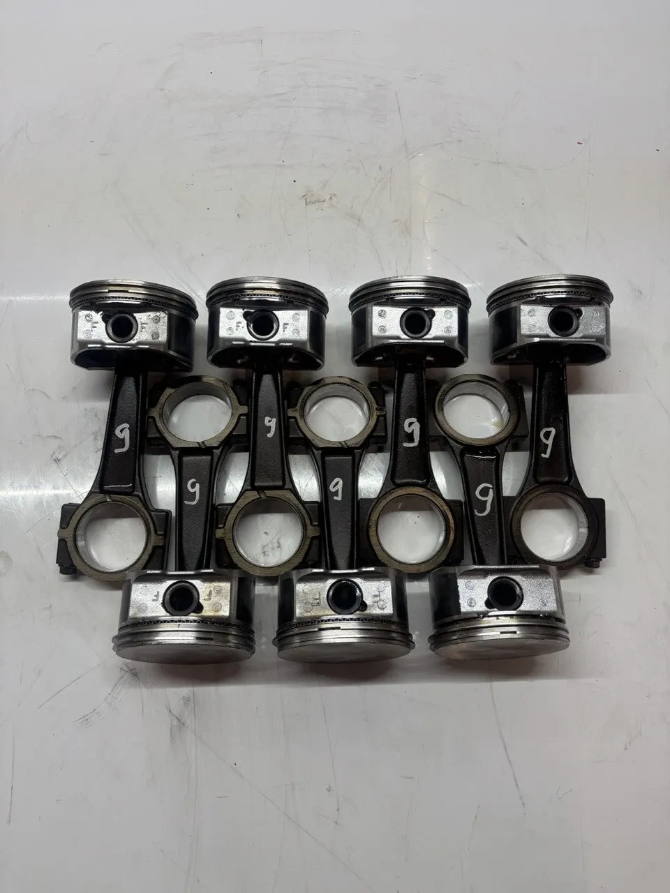 Jeep Grand Cherokee (WK) Engine parts 7 × Piston with connecting rod — JEEP GRAND CHE...