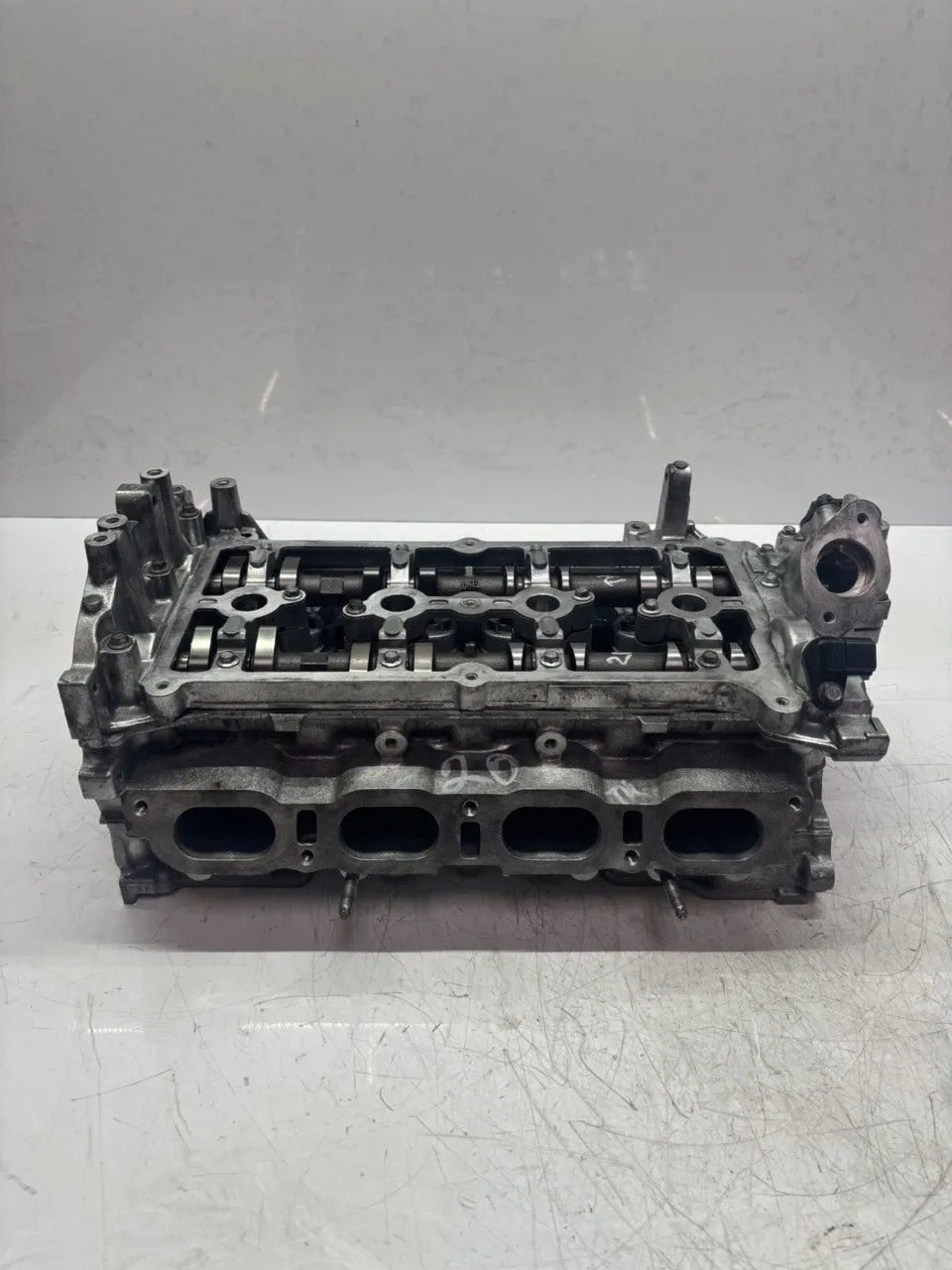Nissan Juke Engine parts Cylinder head — NISSAN JUKE I (F15) — 110401KC1...