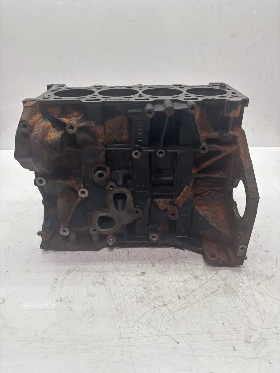 Nissan NV400 / Interstar Engine parts Engine Block — NISSAN NV400 (2011-2021) — 14331...