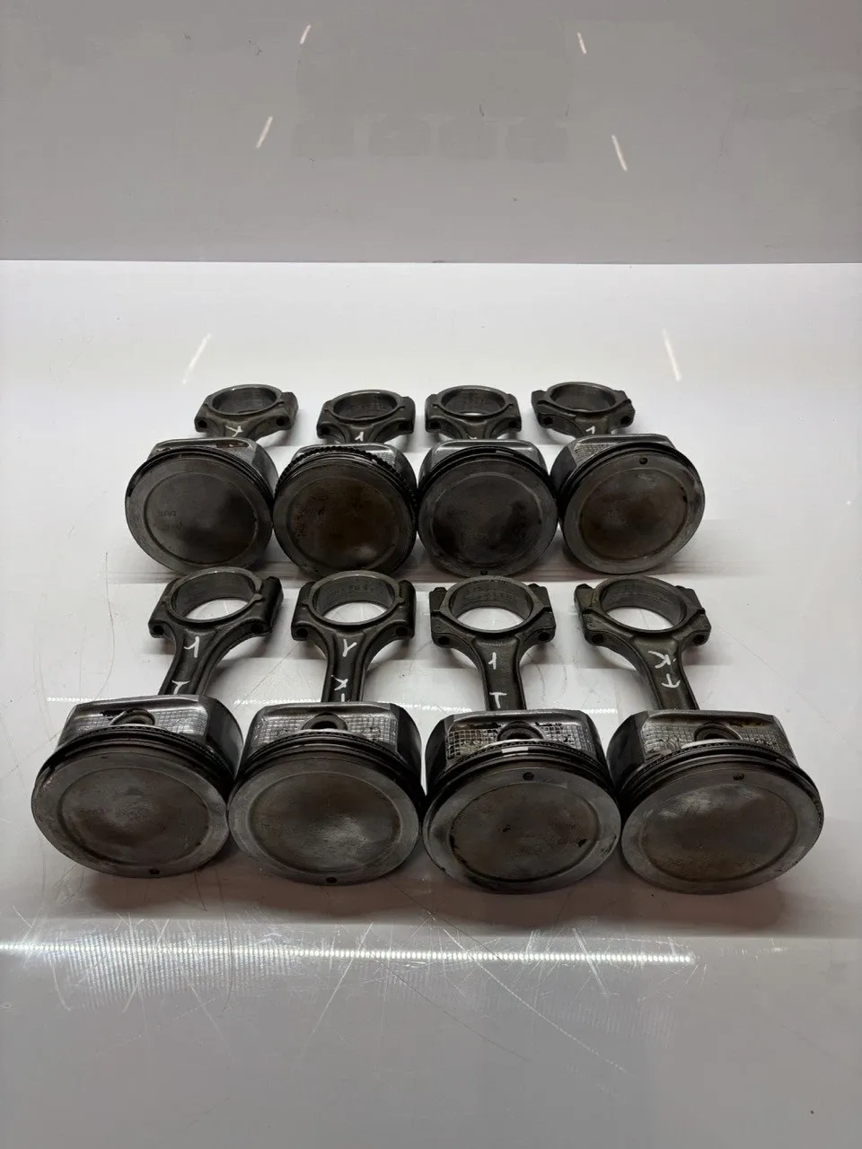 Chevrolet Silverado Engine parts 6 × Piston with connecting rod — CHEVROLET SILV...