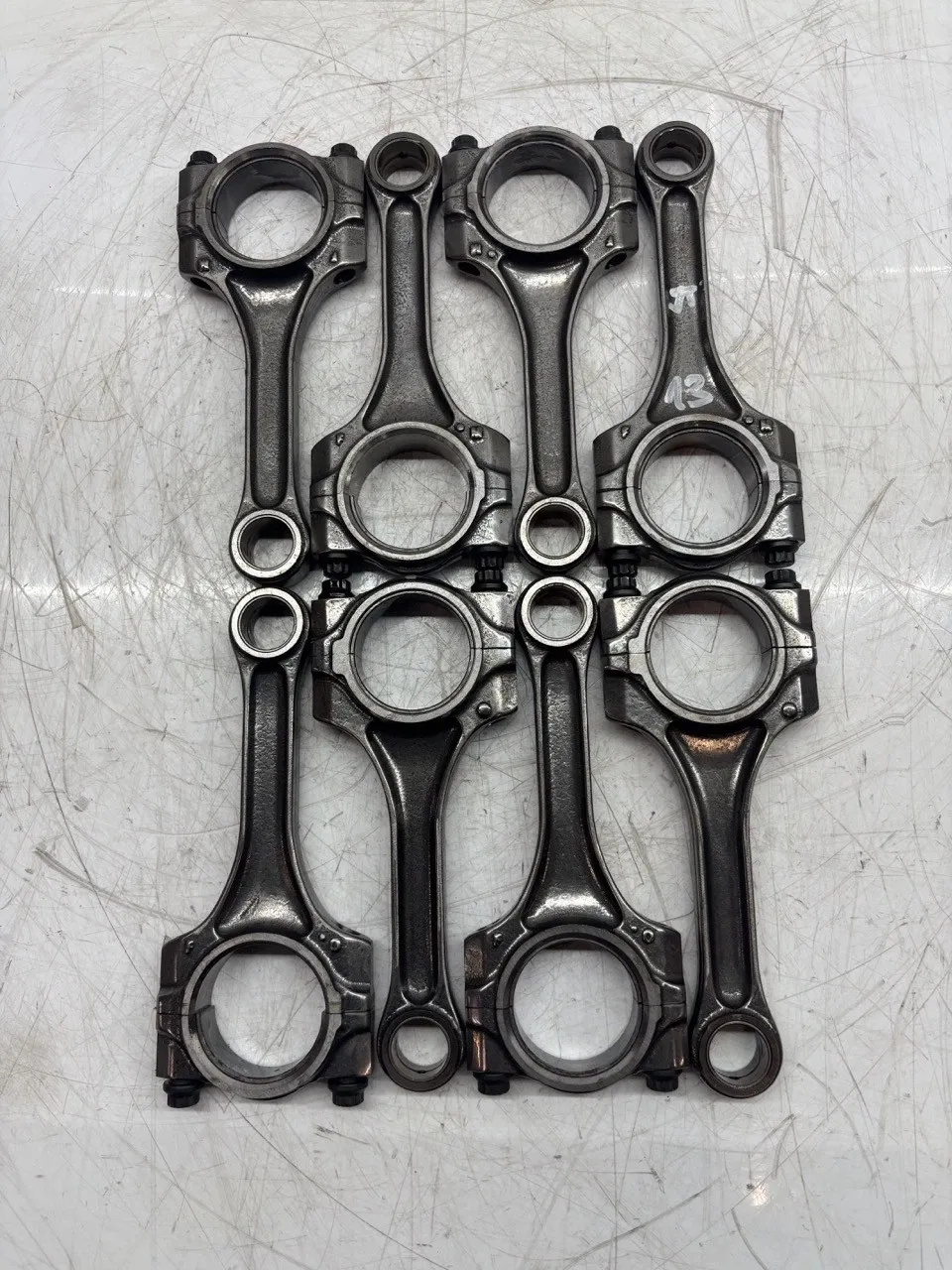 Maserati Quattroporte Engine parts Connecting rod — MASERATI QUATTROPORTE V (M139)...