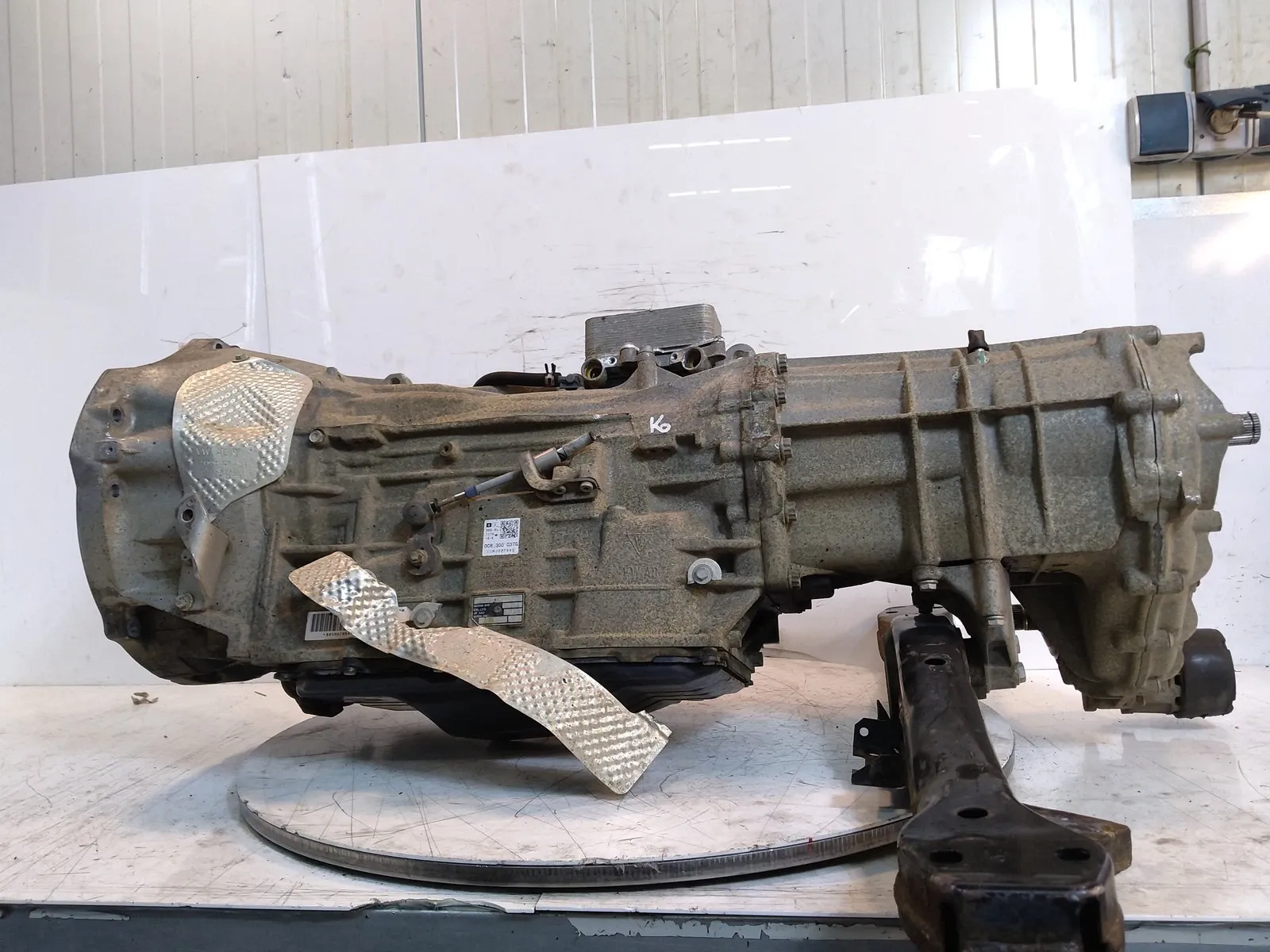 Volkswagen Touareg Gearbox Automatic gearbox — VW TOUAREG II (7P) (2010-20...