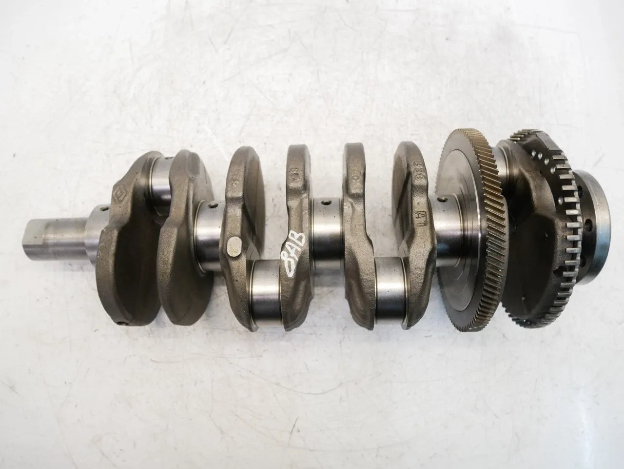 Nissan Navara (D23) Engine parts Crankshaft — NISSAN NAVARA D23 (2015-PRESENT) —...
