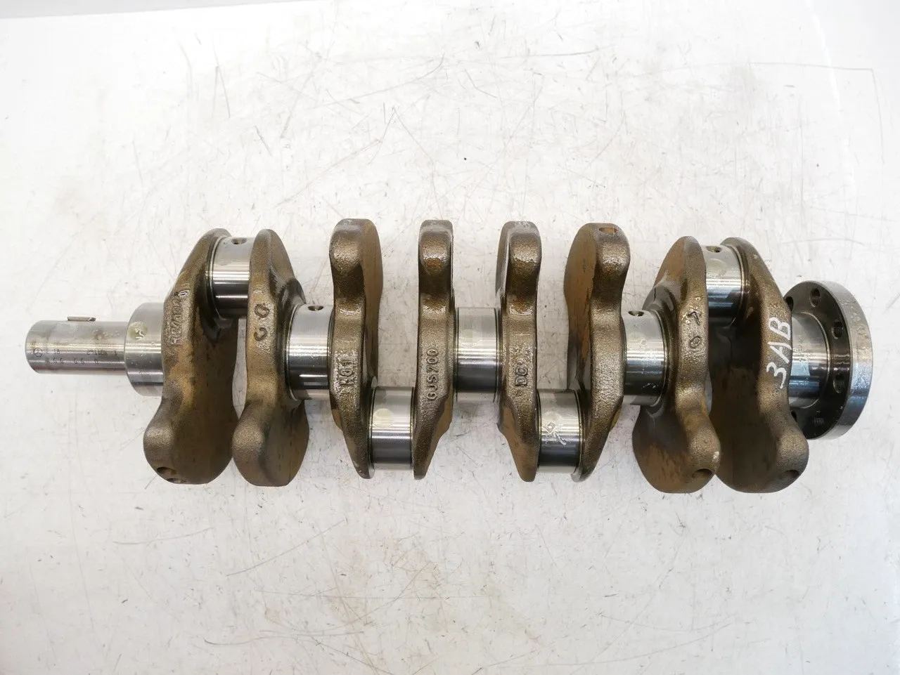 Mercedes-Benz CLK (W209) Engine parts Crankshaft — MERCEDES-BENZ CLK (C209) (2002-201...