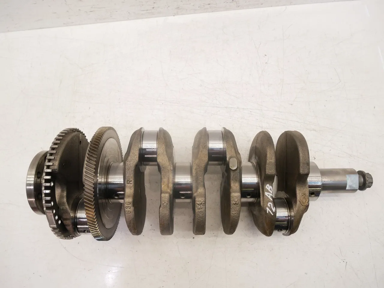 Nissan Navara (D23) Engine parts Crankshaft — NISSAN NAVARA NP300 D23 (2015-PRES...