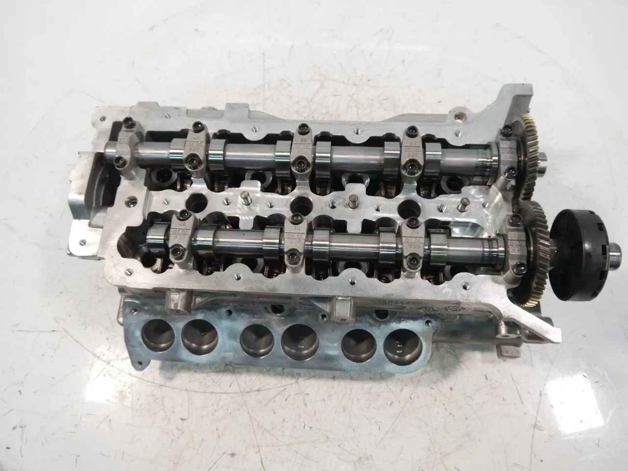 Jeep Grand Cherokee (WK) Engine parts Cylinder head — JEEP GRAND CHEROKEE IV (WK, WK2...