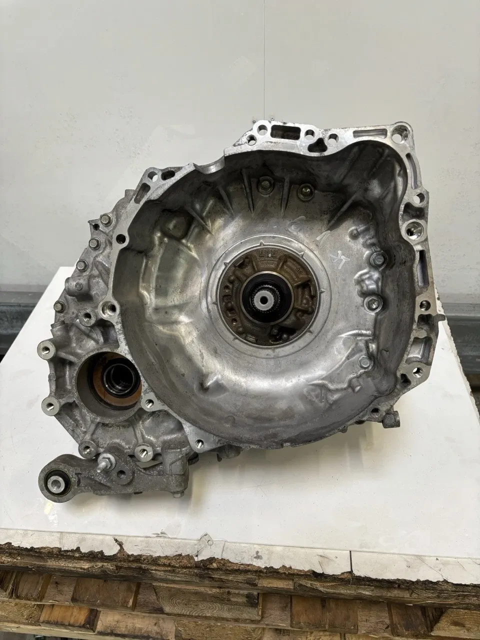 Volvo V40 Gearbox Automatic gearbox — VOLVO V40 (2012-2019) — 360...
