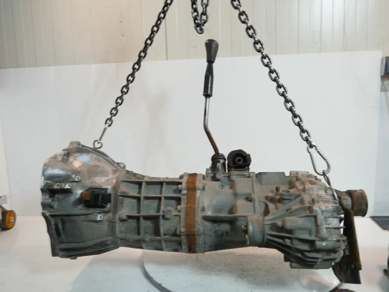 Toyota Hiace (H200) Gearbox Manual gearbox — TOYOTA HIACE / GRANVIA V (KDH2...