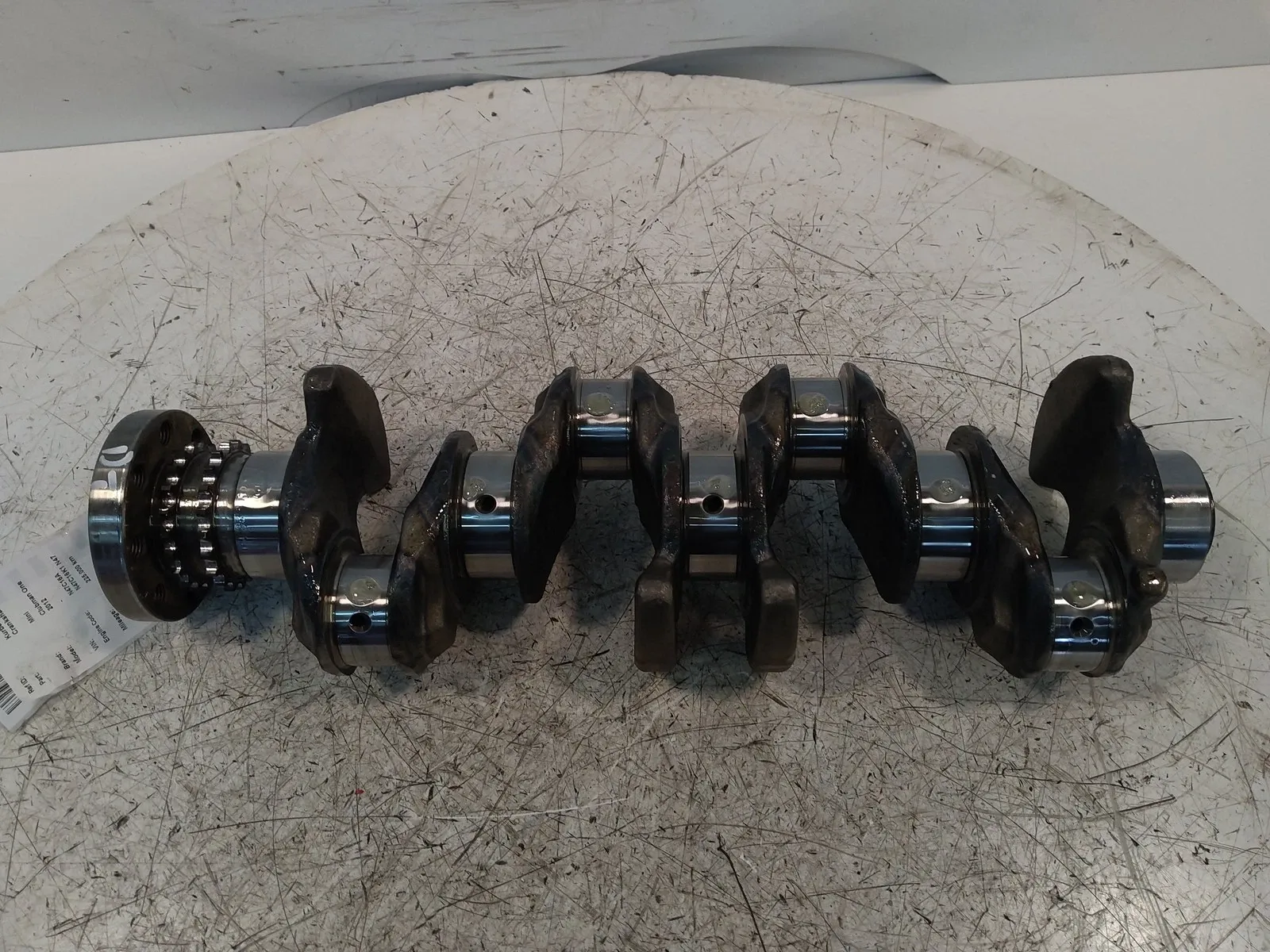Mini One, Cooper, Clubman (R55 - R59) Engine parts Crankshaft — MINI CLUBMAN ONE (2010-2014) — 781...