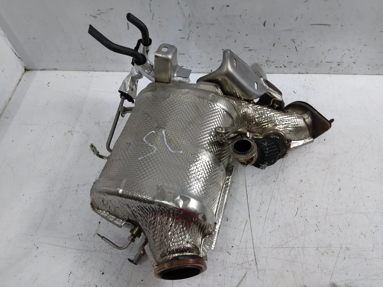 Land Rover Range Rover Sport (L461) Exhaust System Catalytic Converter — LAND ROVER RANGE ROVER SP...