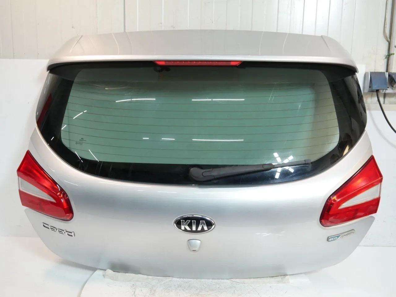 Kia ceed (JD) Doors Boot Lid — KIA CEED JD (2012-2018) — 73700A2010...