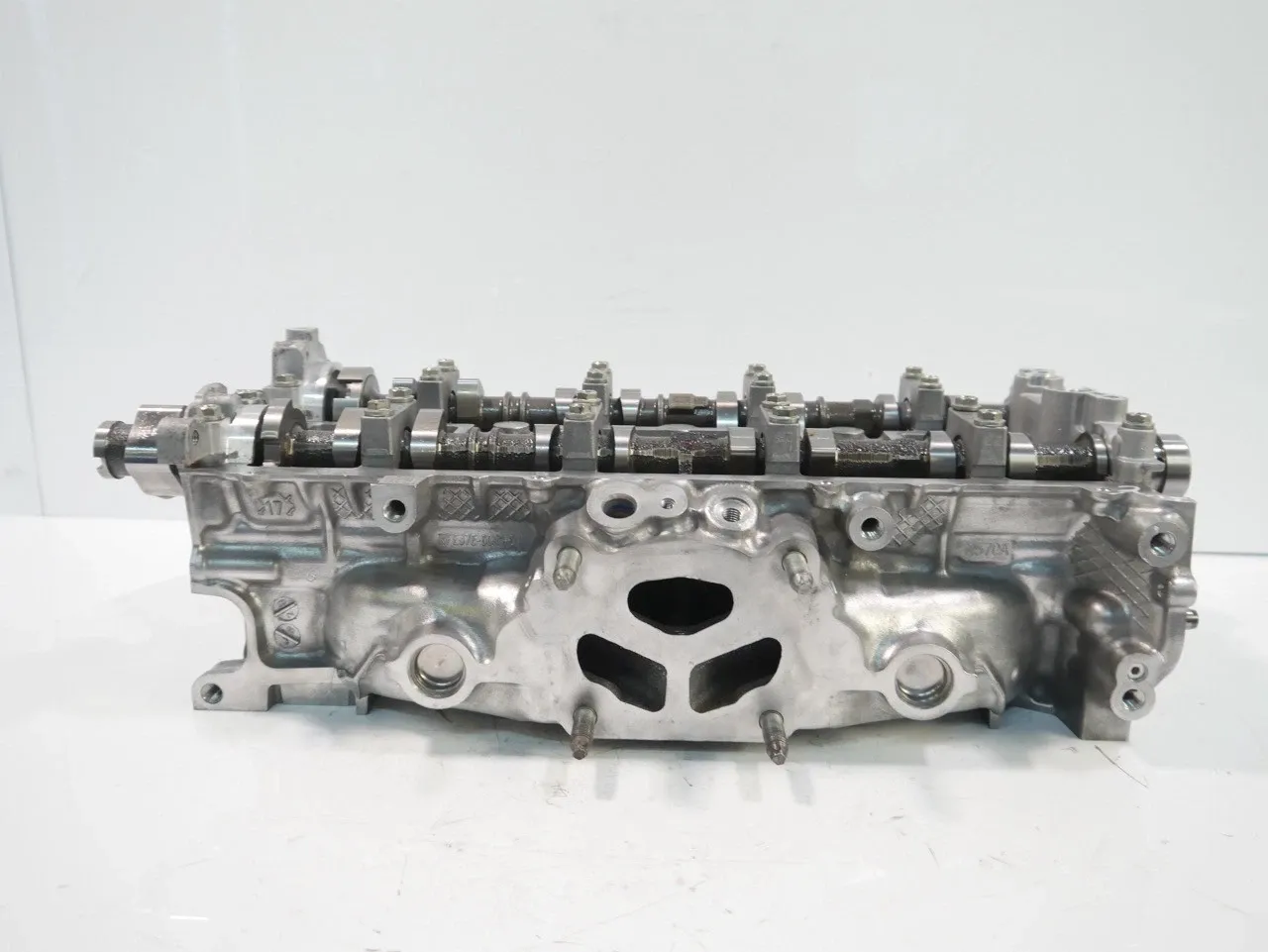 Ford Mustang Engine parts Cylinder head — FORD MUSTANG VI (2014-2023) — E...