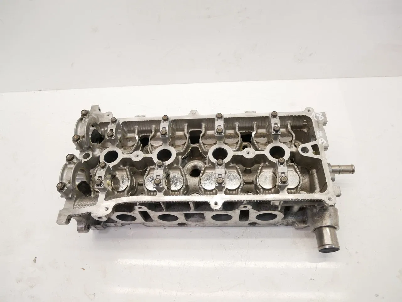 Toyota RAV4 (XA30) Engine parts Cylinder head — TOYOTA RAV 4 III (XA30) (2005-2...