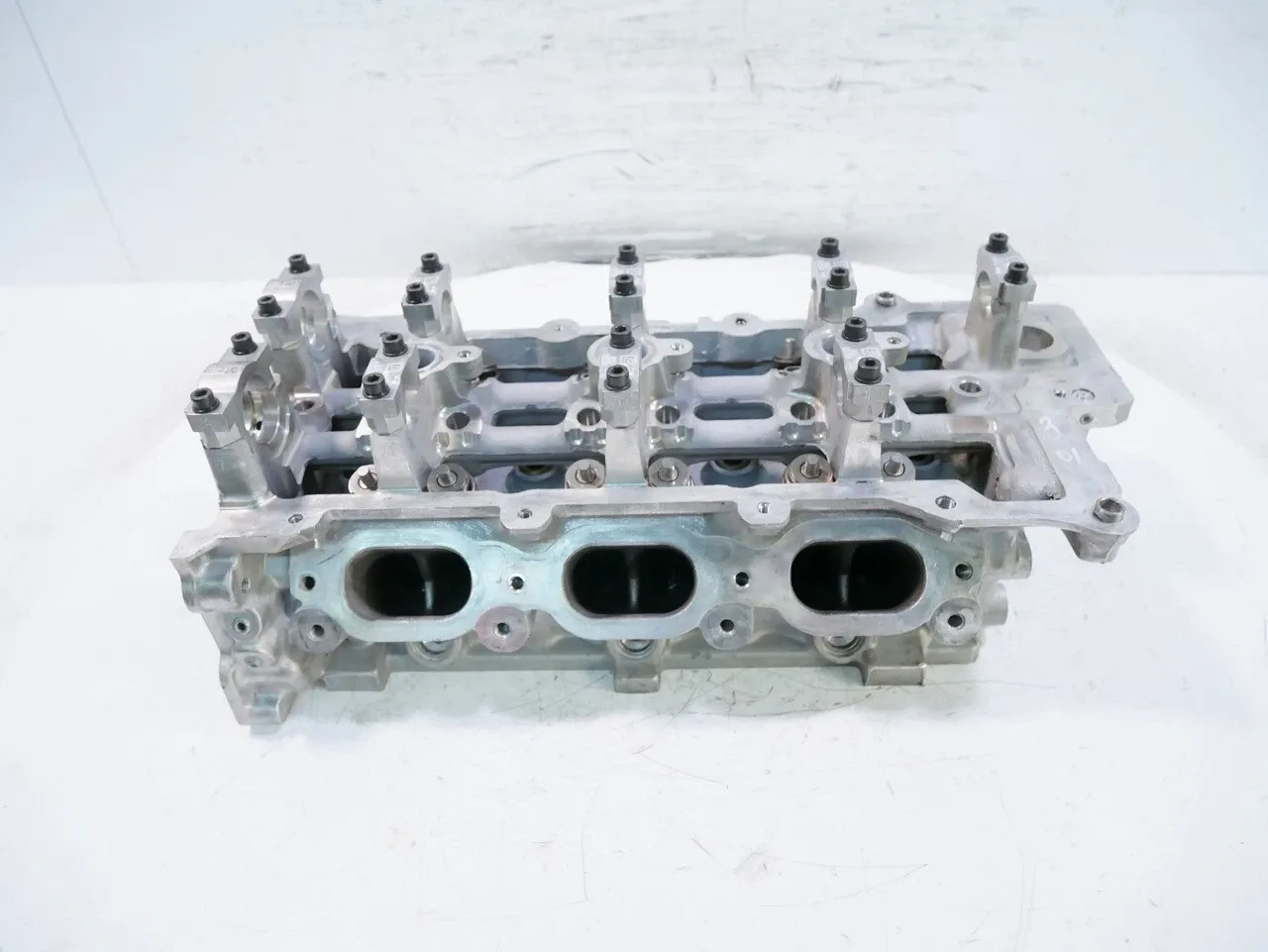 Maserati Ghibli Engine parts Cylinder head — MASERATI GHIBLI (M157) (2013-20...