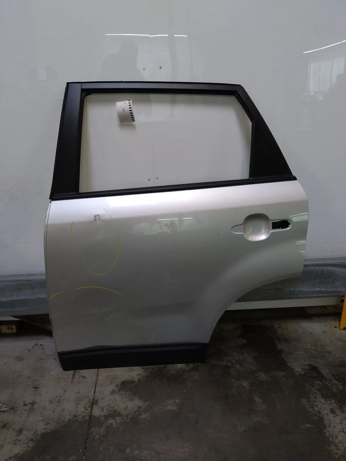 Kia Sorento Doors Door — rear left — KIA SORENTO II (XM) (2009-20...