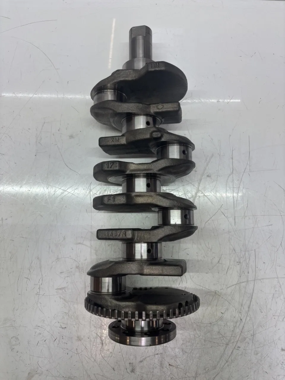 Nissan NV400 / Interstar Engine parts Crankshaft — NISSAN NV400 (2011-2021) — 9316803...