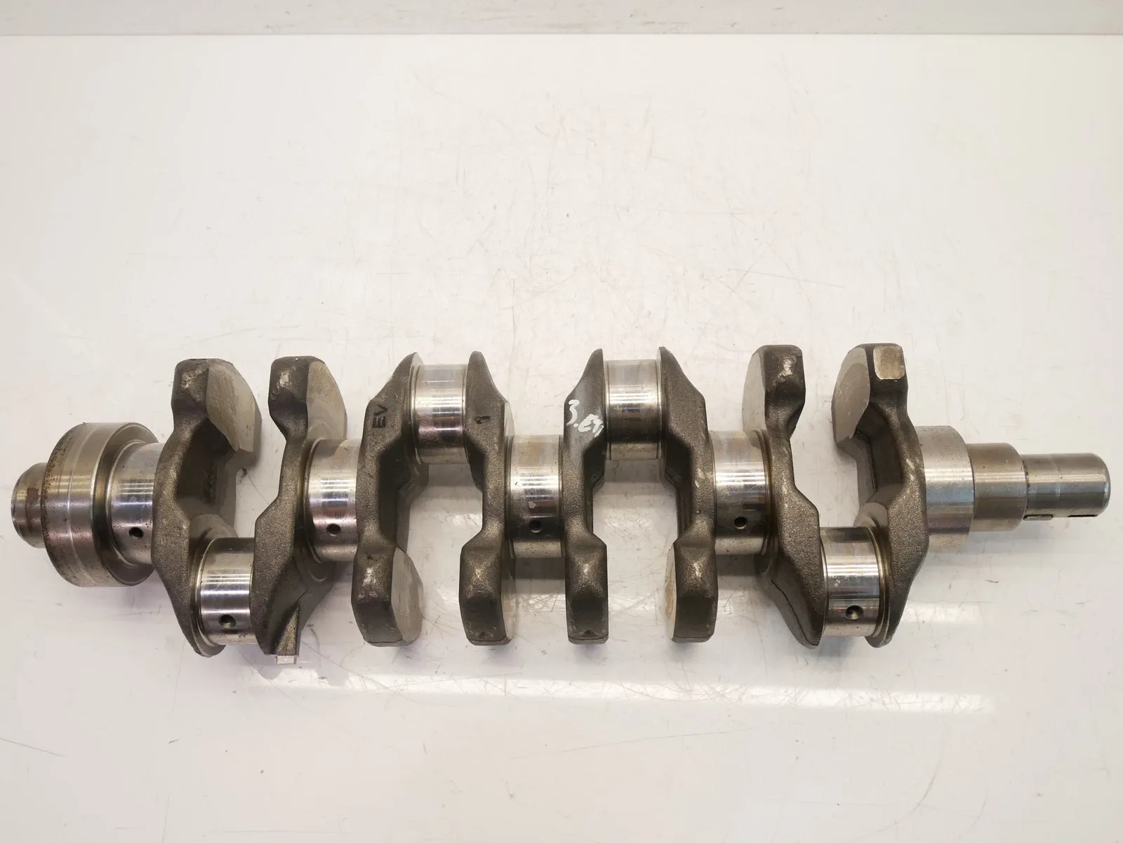 Toyota Land Cruiser 100 Engine parts Crankshaft — TOYOTA LAND CRUISER 90 (1996-2002)...