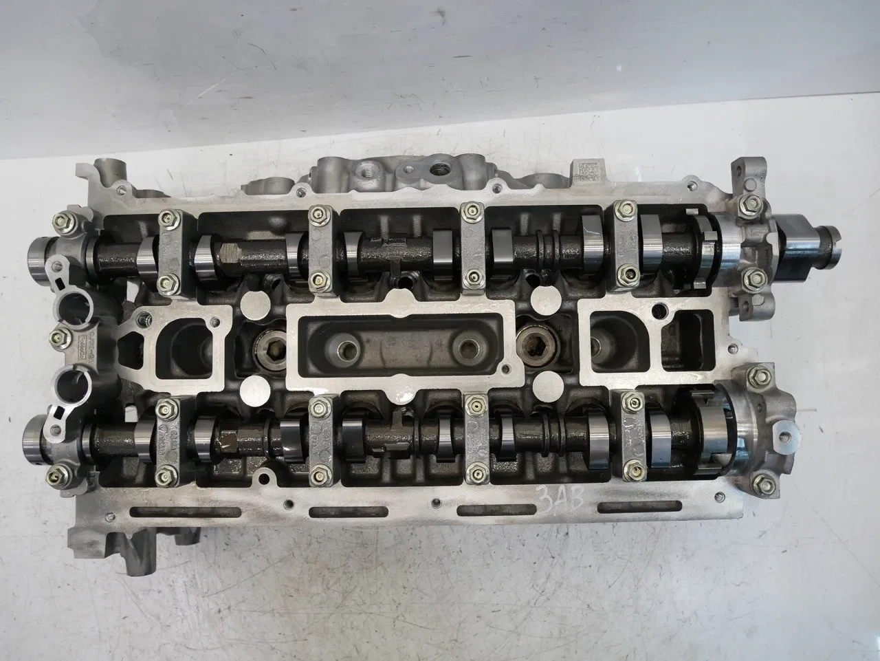 Ford Mustang Engine parts Cylinder head — FORD MUSTANG VI (2014-2023) — E...