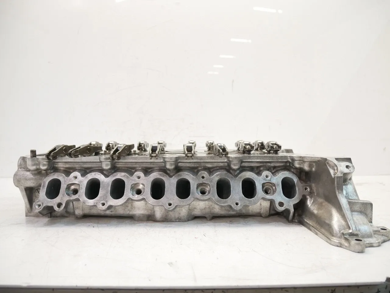 Land Rover Discovery Engine parts Cylinder head — LAND ROVER DISCOVERY SPORT (L55...