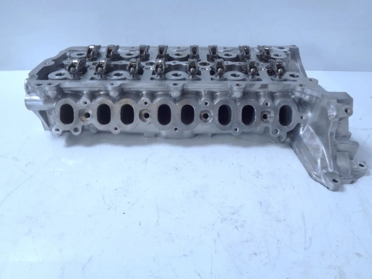 Land Rover Range Rover (L405) Engine parts Cylinder head — LAND ROVER RANGE ROVER IV (L405...