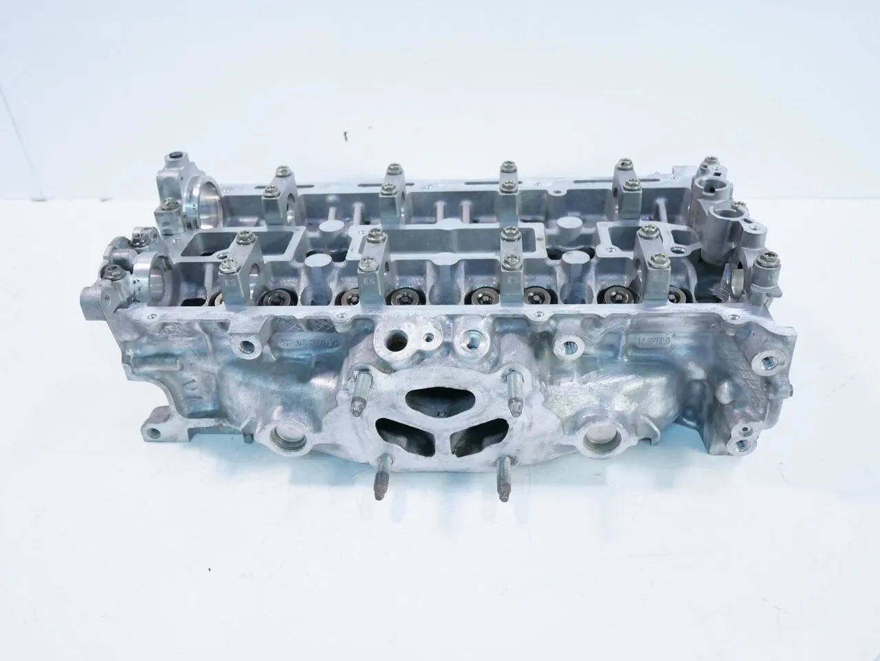 Ford Mustang Engine parts Cylinder head — FORD MUSTANG VI (2014-2023) — E...