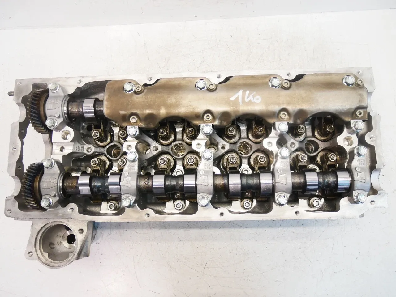 Isuzu D-Max Engine parts Cylinder head — ISUZU D-MAX (RT) (2012-2019) — ...